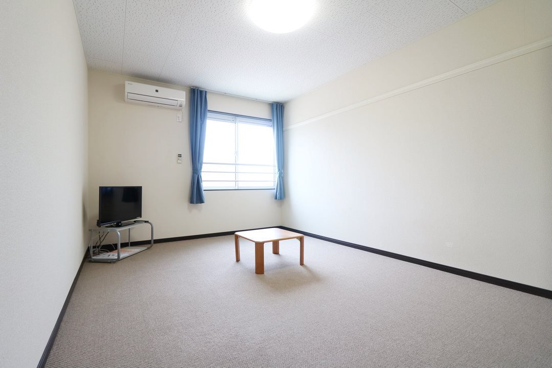 大型家具家電付きにより初めての一人暮らしの方も安心！