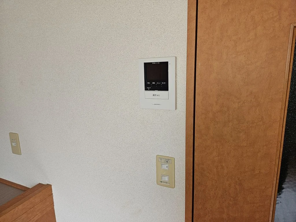 モニター付きインターホン