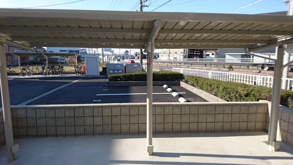 屋根付駐輪場