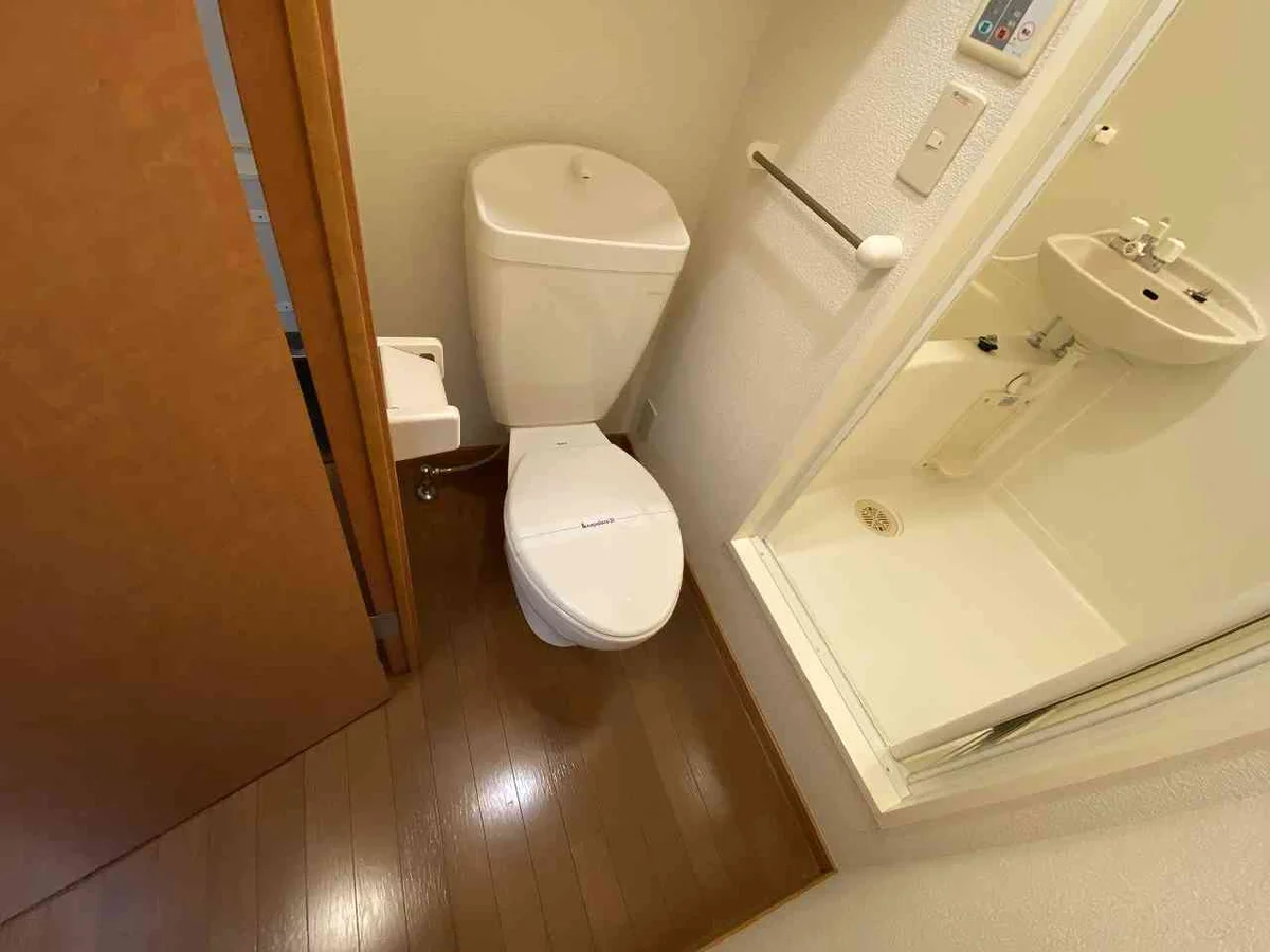 設備・使用は号室により異なる為、現況を優先いたします。