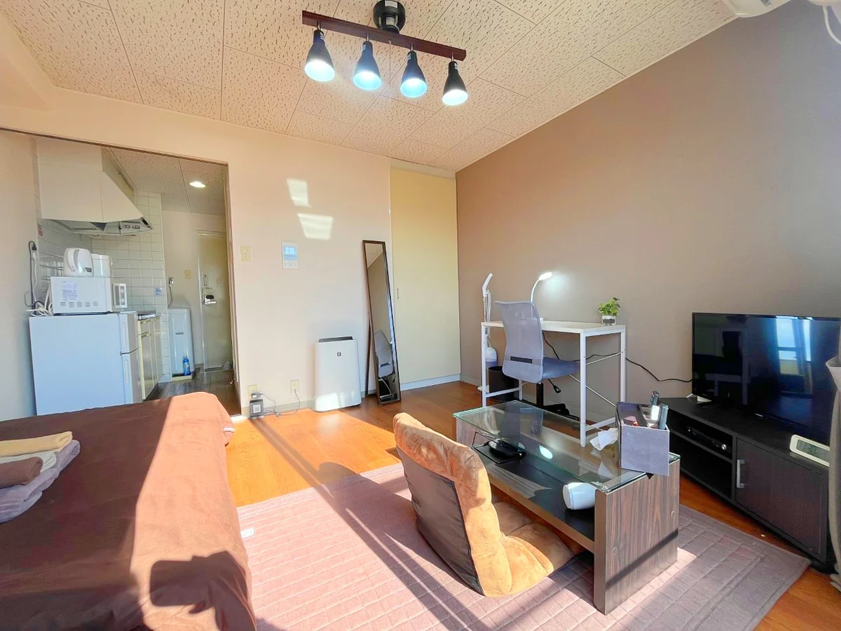 座椅子を中心としたくつろぎスペースです☆