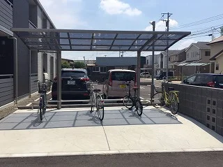 屋根付き駐輪場
