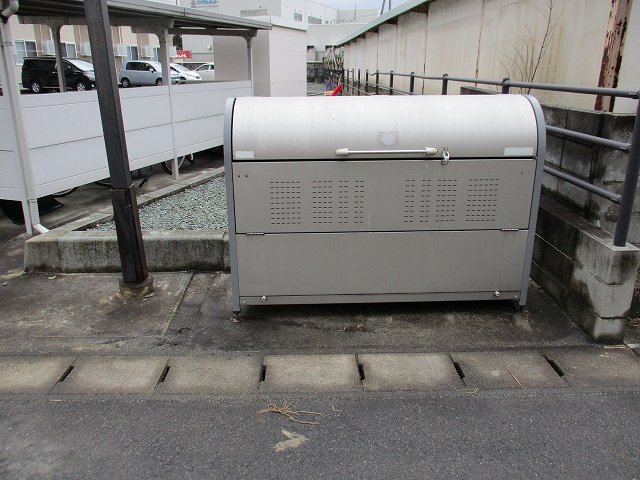 ゴミ庫