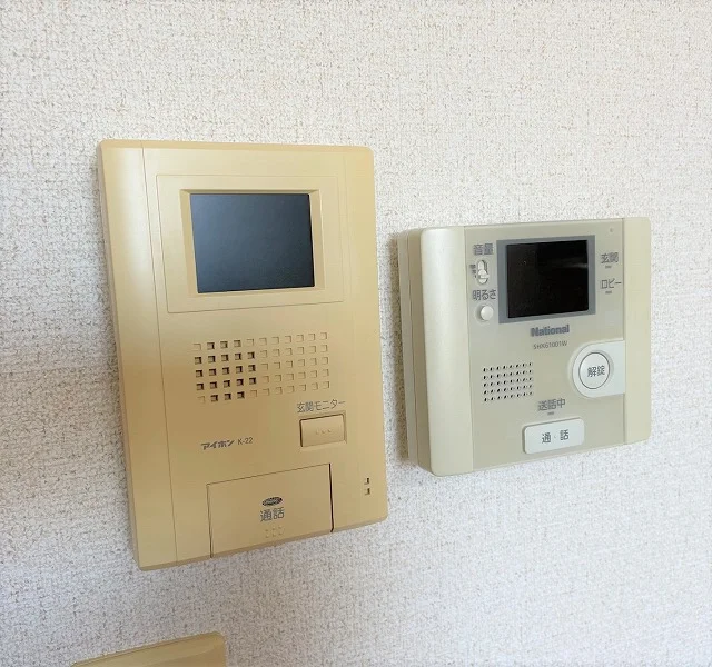 モニター付きインターホン