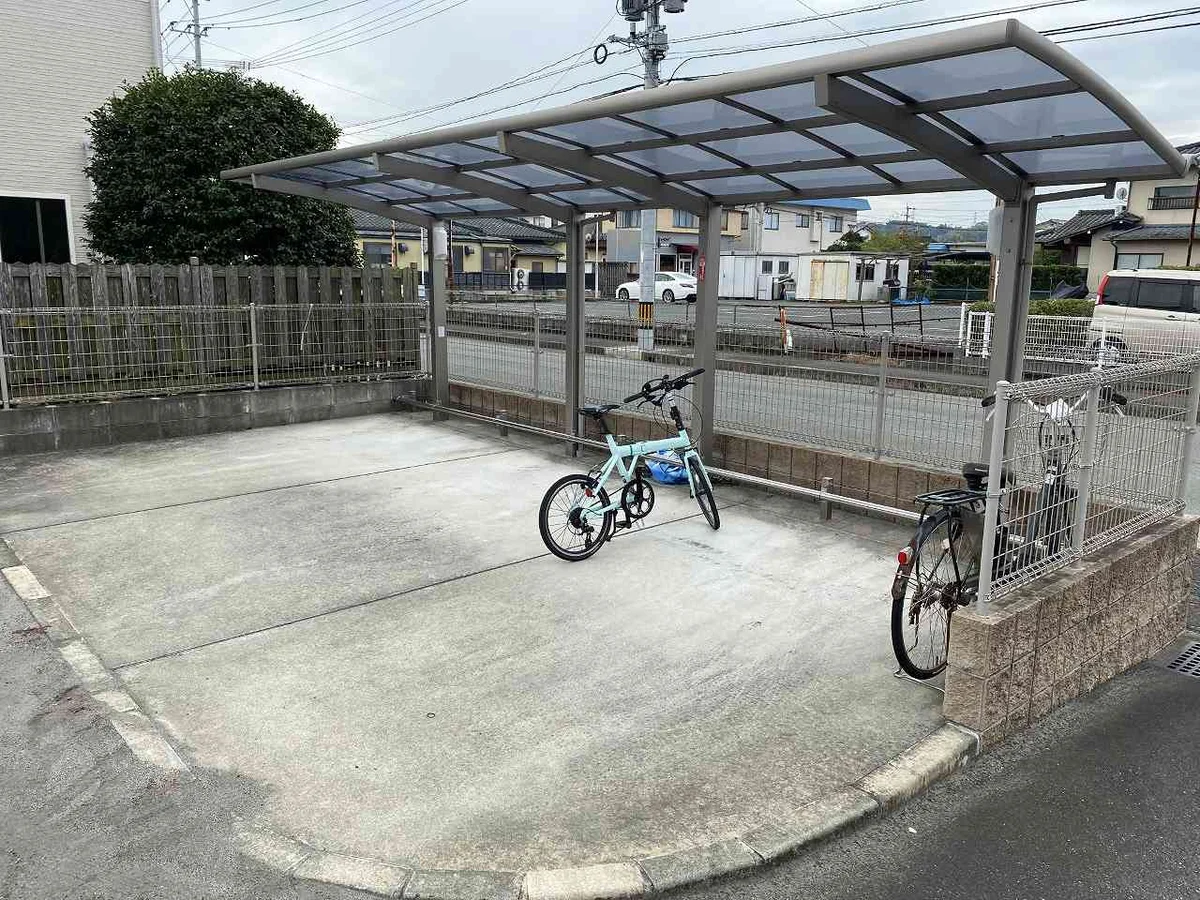 写真と現状が異なる場合は現状を優先します。