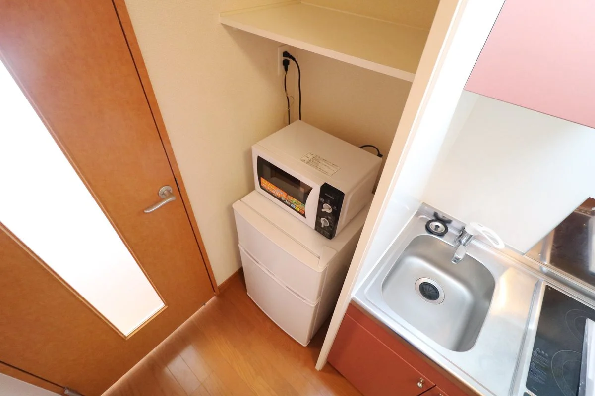 大型家具家電付きにより初めての一人暮らしの方も安心！