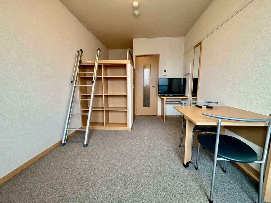２階　部屋
