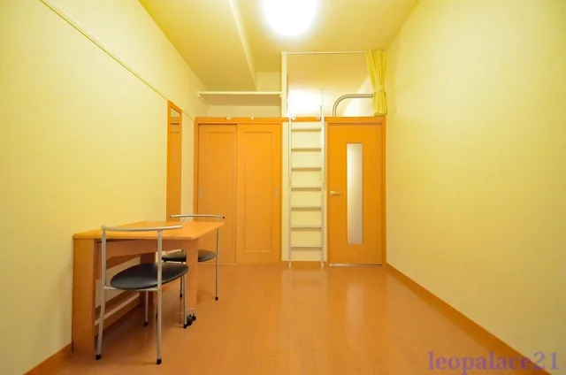 設備・使用は号室により異なる為、現況を優先致します。