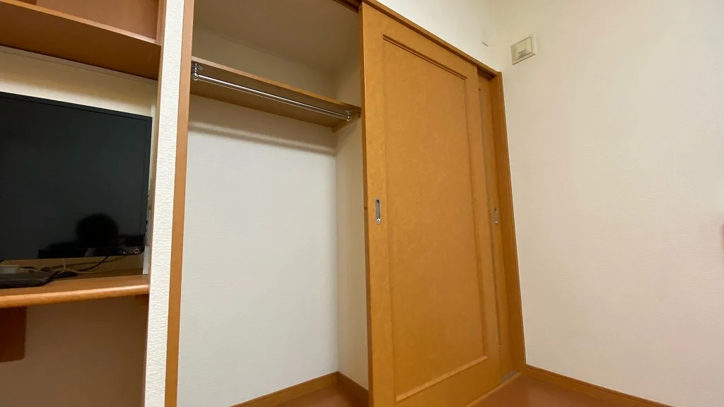 ハンガーポール付き