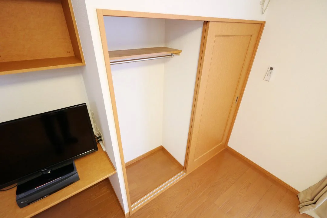 大型クローゼットにより女性の方でも収納が安心！