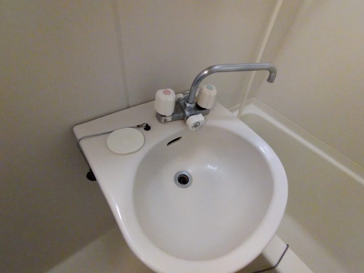 現況優先