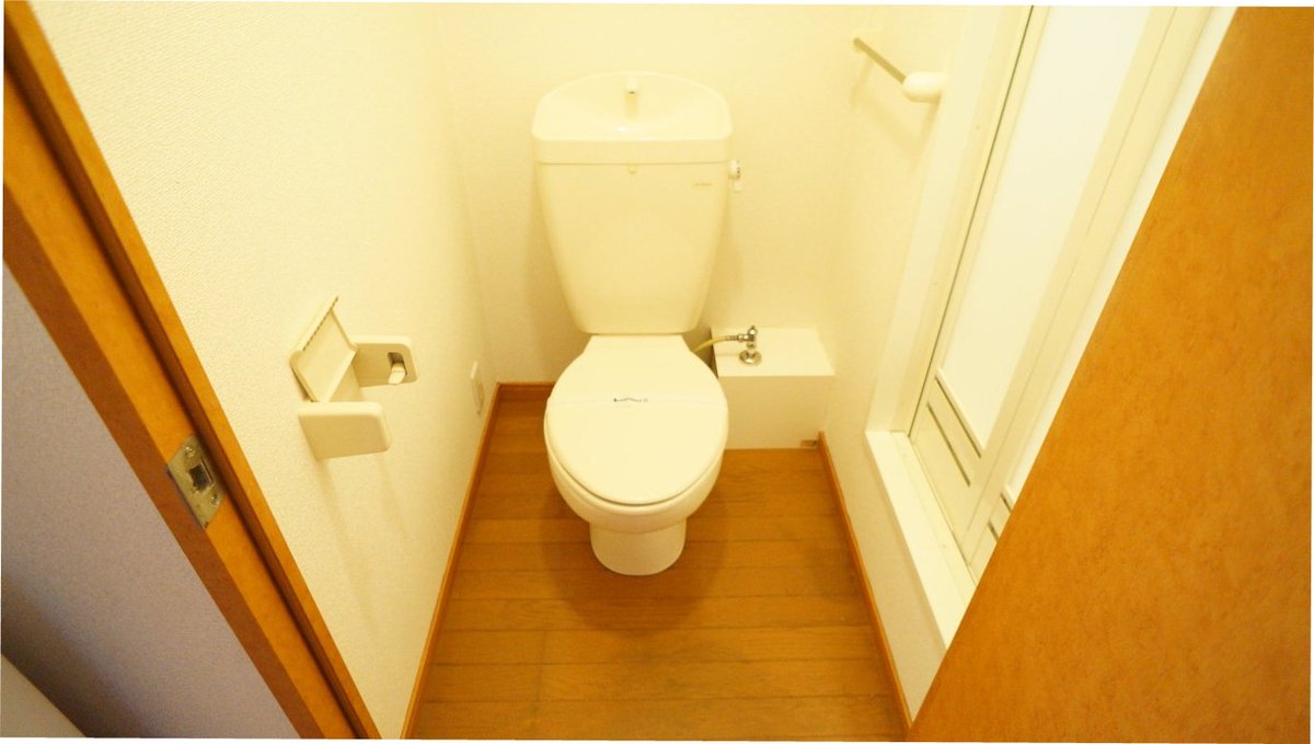 トイレ兼脱衣所としてご利用頂けます