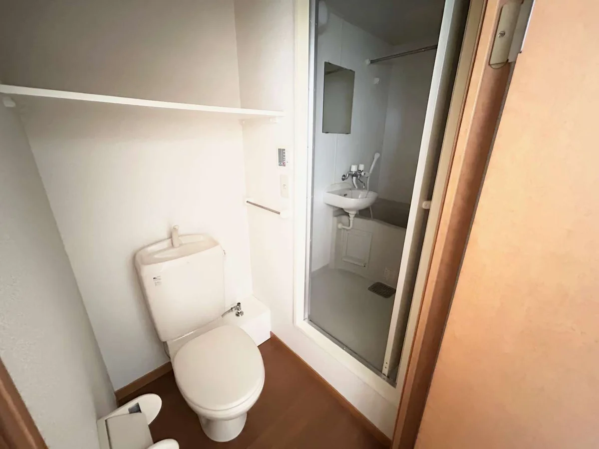 実際のお部屋と異なる場合がございます。