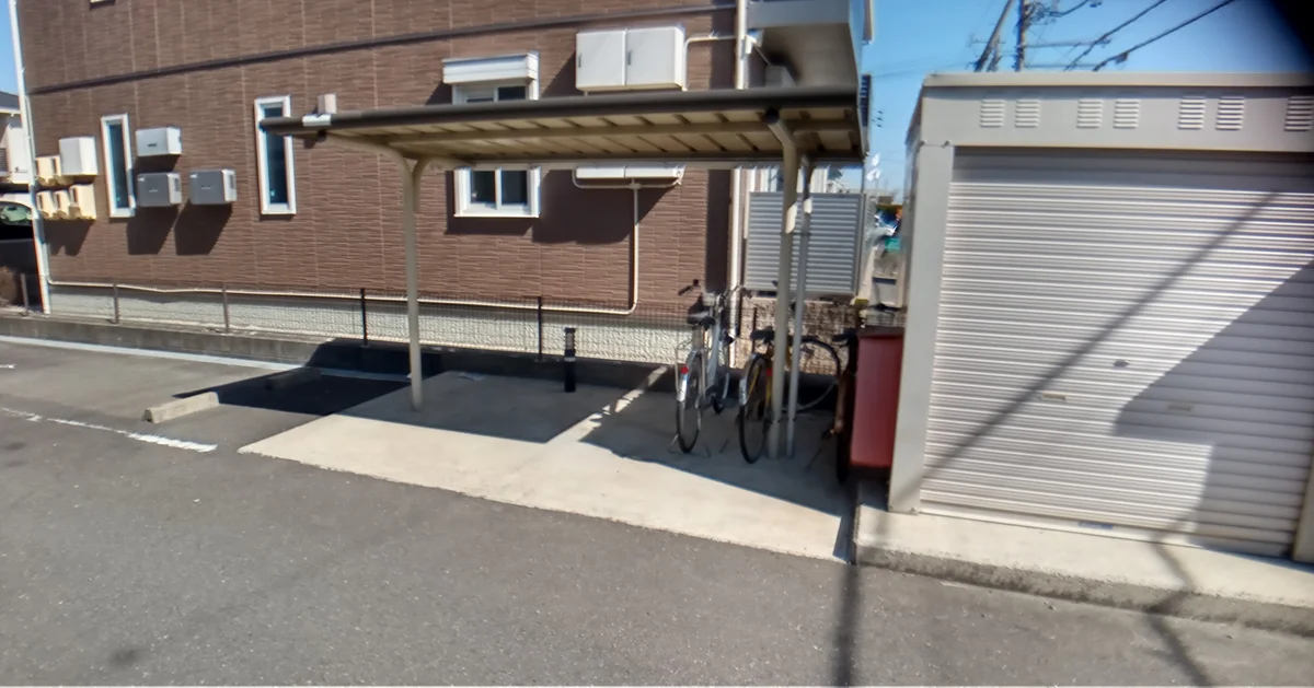 屋根付き駐輪場