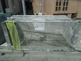 共用のゴミ捨て場です