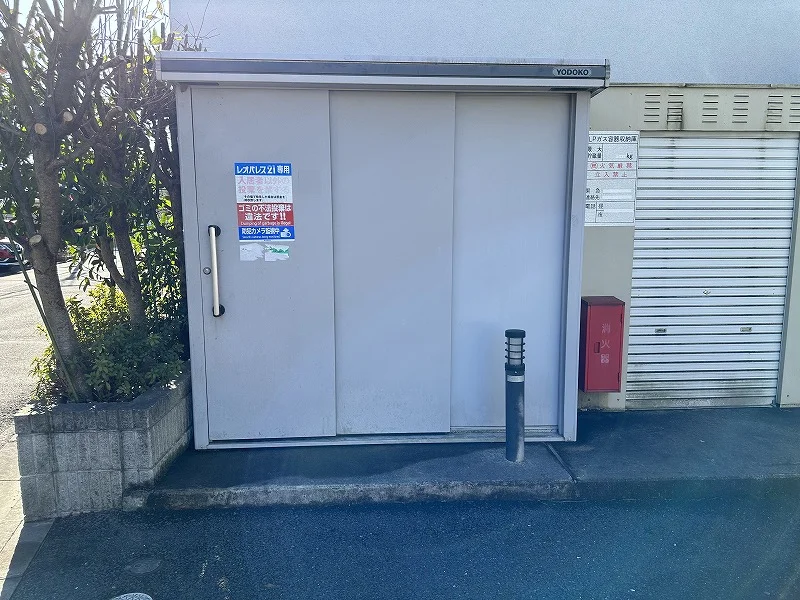 入居者様専用ゴミ庫となります