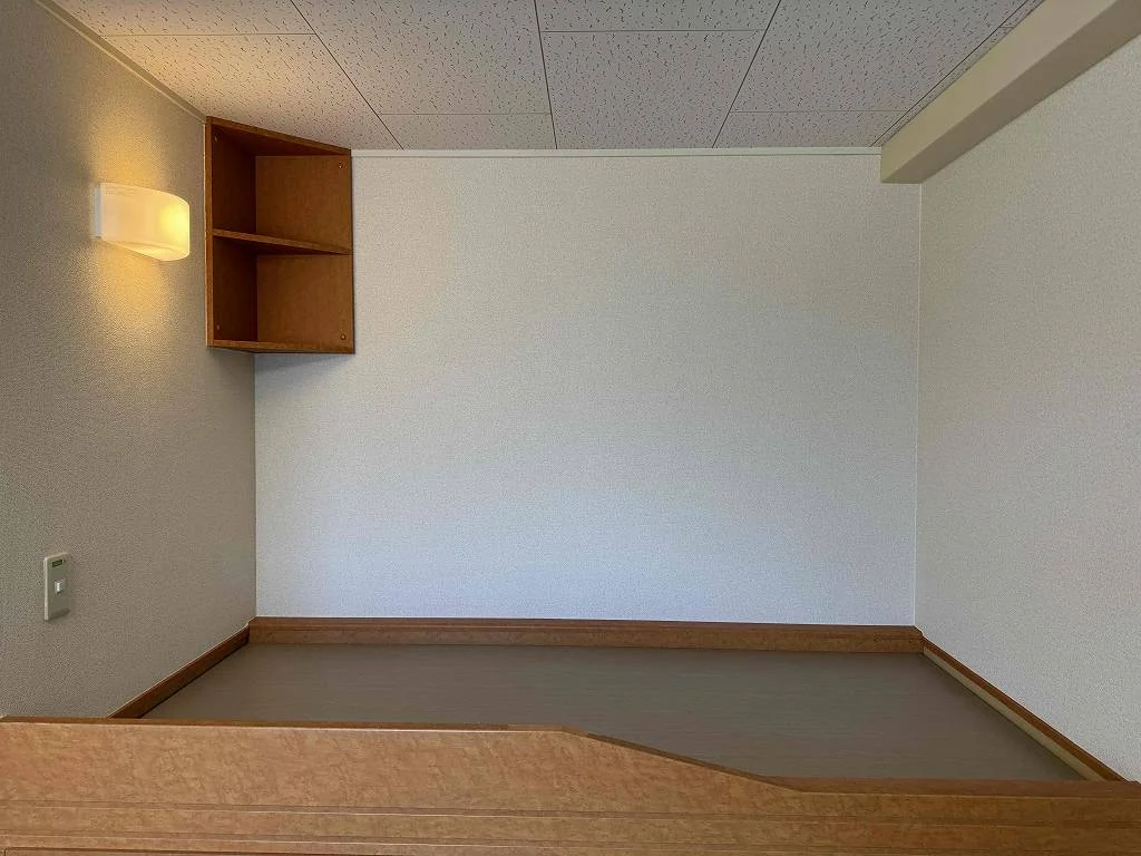 ※同タイプ部屋の写真となります（ベッド）