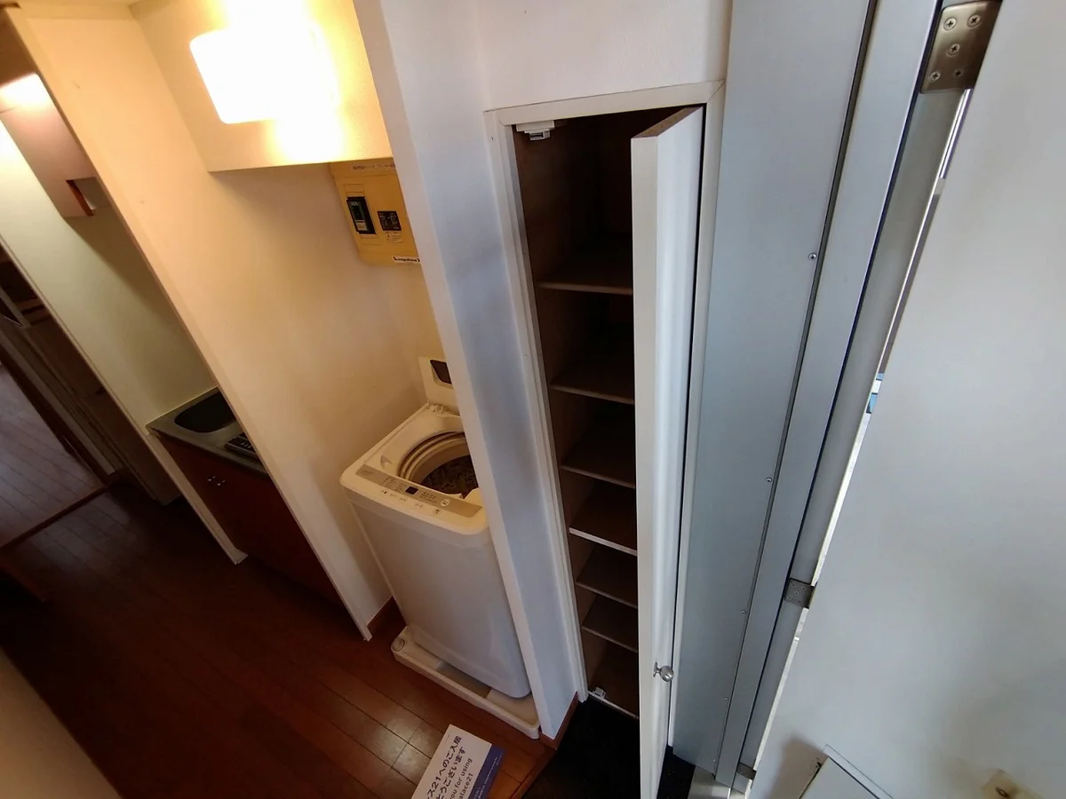 シューズボックス