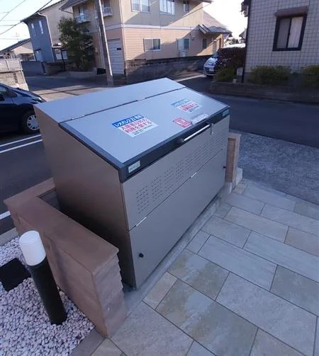 敷地内ゴミ置き場