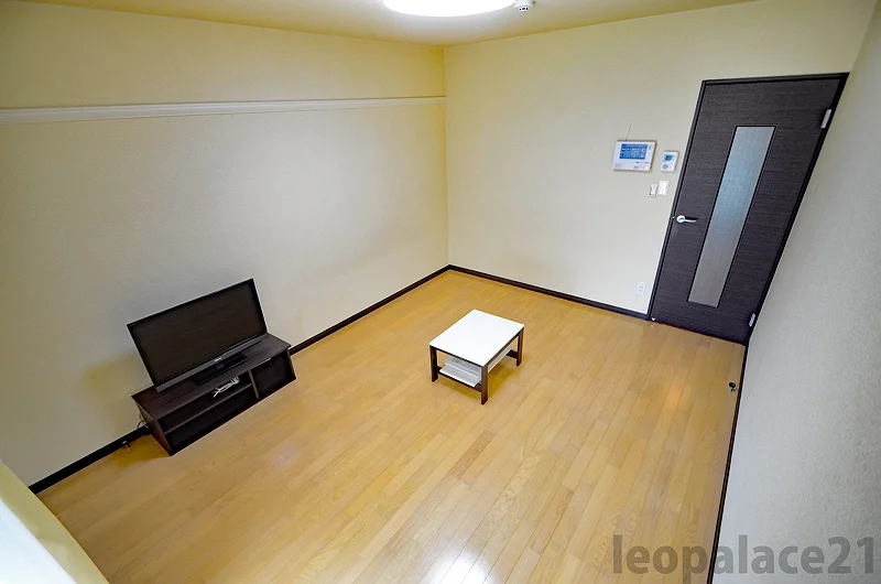 設備・仕様は号室により異なる為、現況を優先致します。