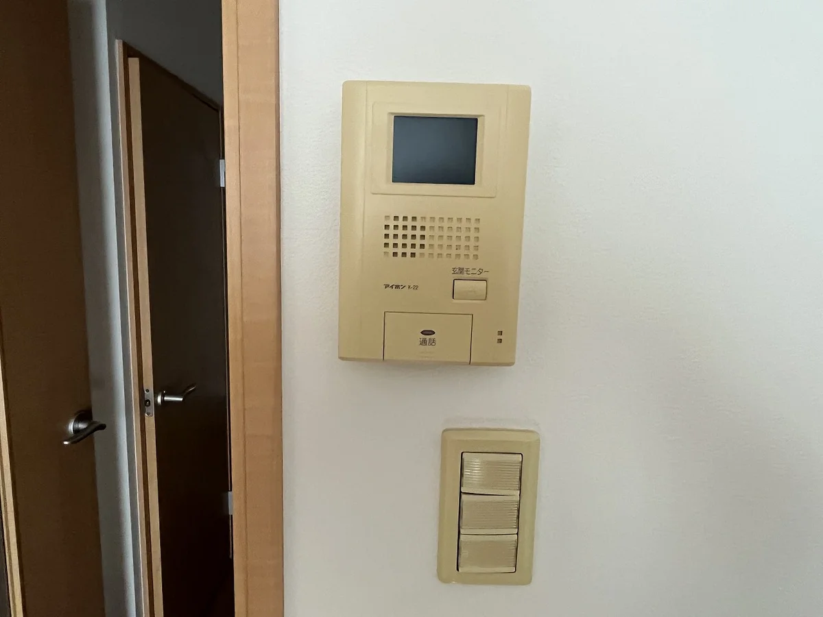 モニターホン標準設置