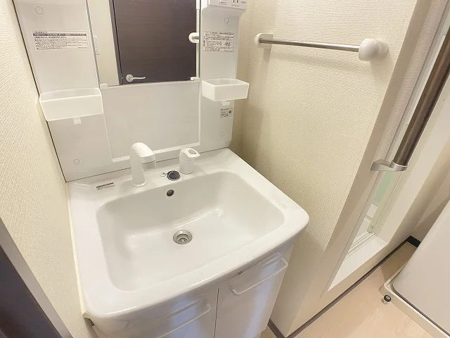 設備・仕様は号室により異なる為現況を優先致します。