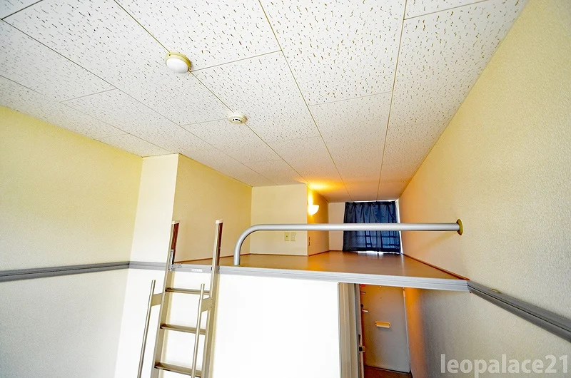 設備・仕様は号室により異なる為、現況を優先致します。