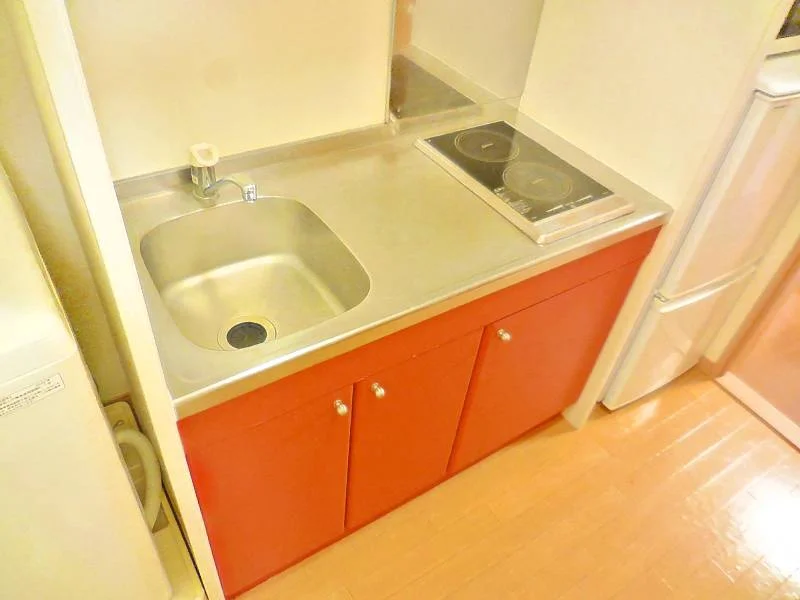 コンロの仕様が異なる場合があります