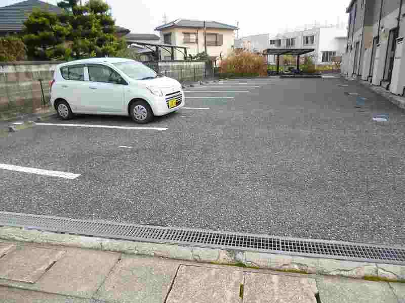 写真と現状が異なる場合は現状を優先します。