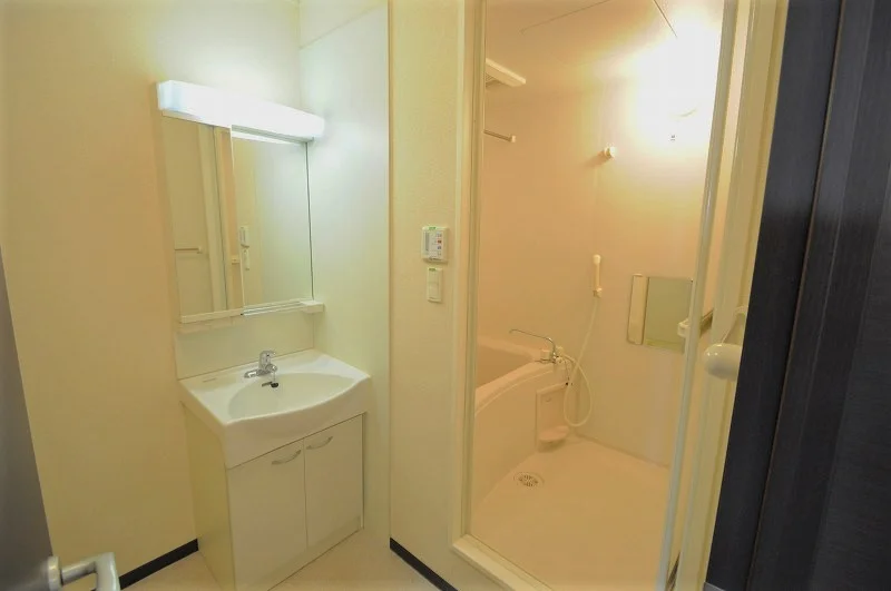 設備・仕様は号室により異なる為、現況を優先致します。