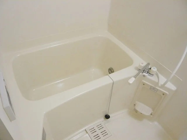 設備・仕様は号室により異なる為、現況を優先致します。