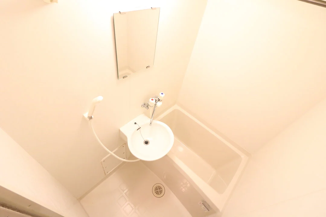 浴室換気乾燥機があるので雨の休日も安心です。