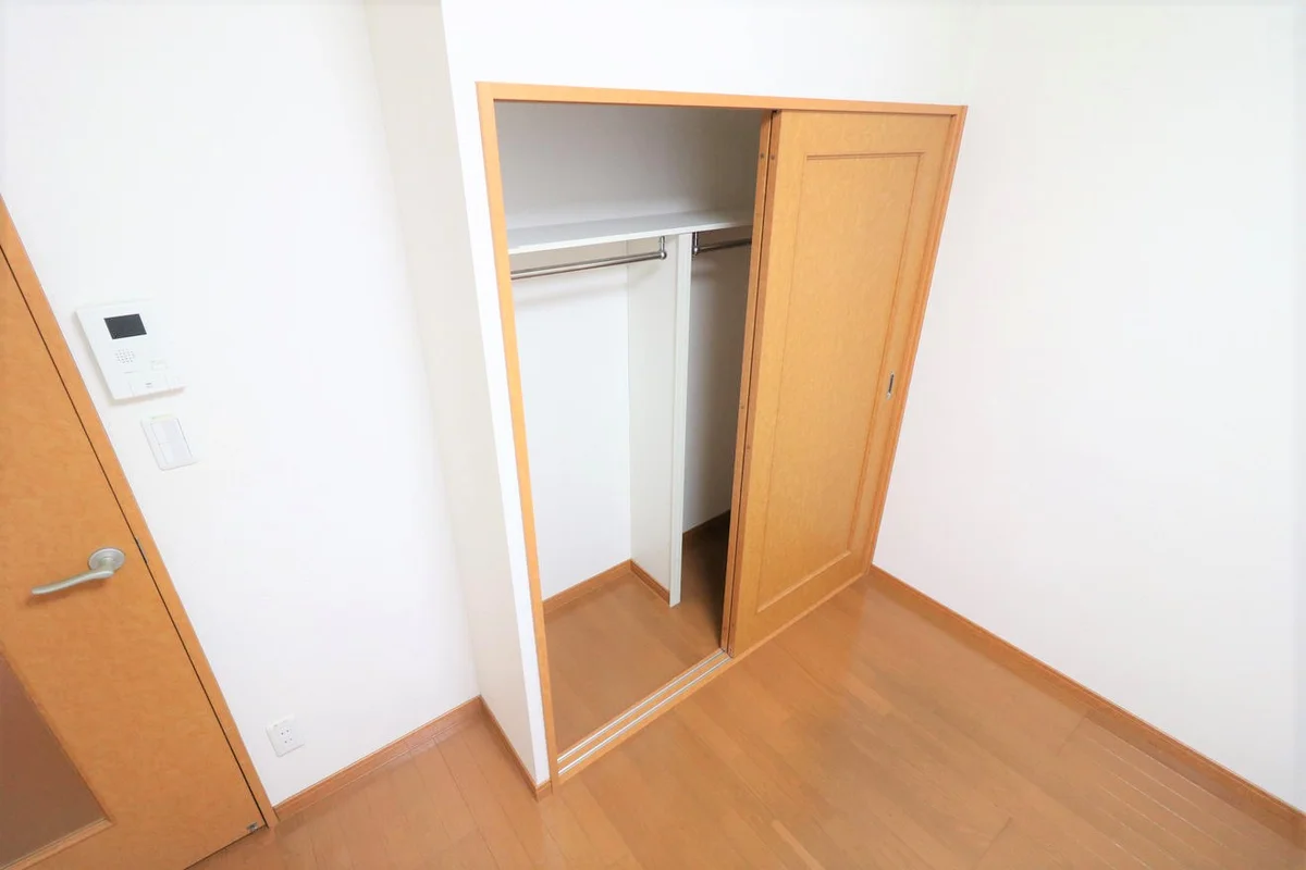 大切な衣類を収納出来るクローゼットを完備！