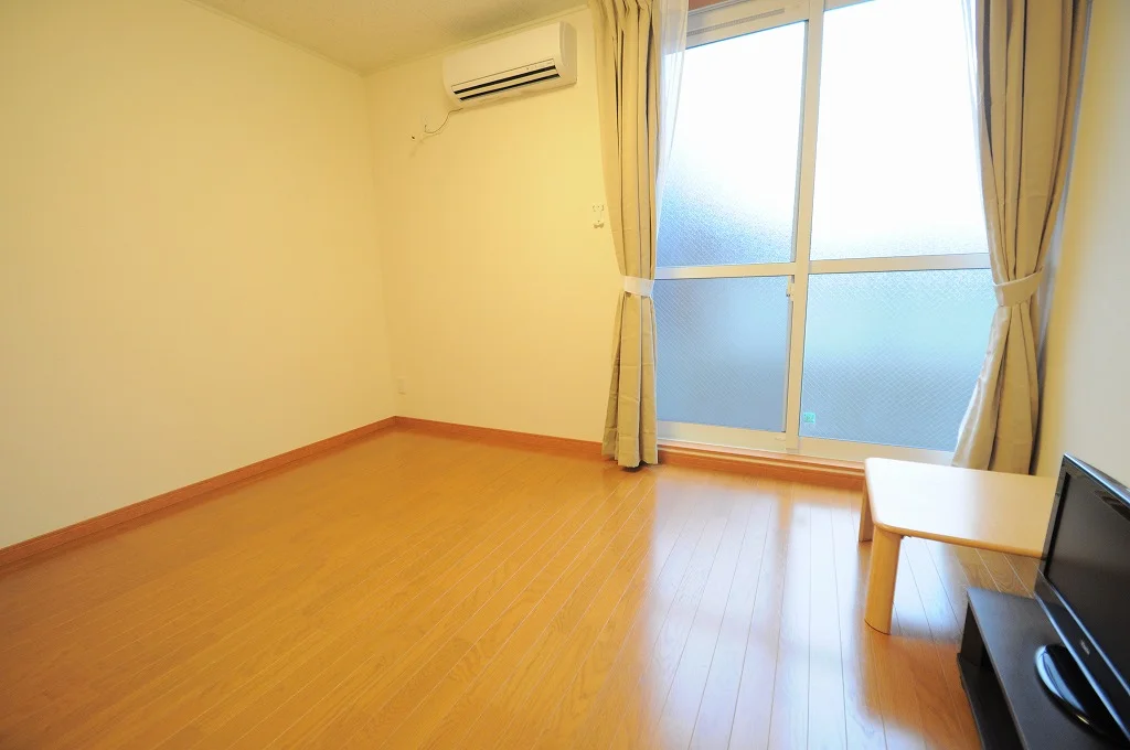 明るいお部屋で新生活。