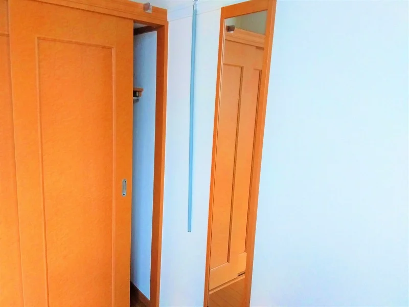 1階はフローリング、2階はじゅうたんです。