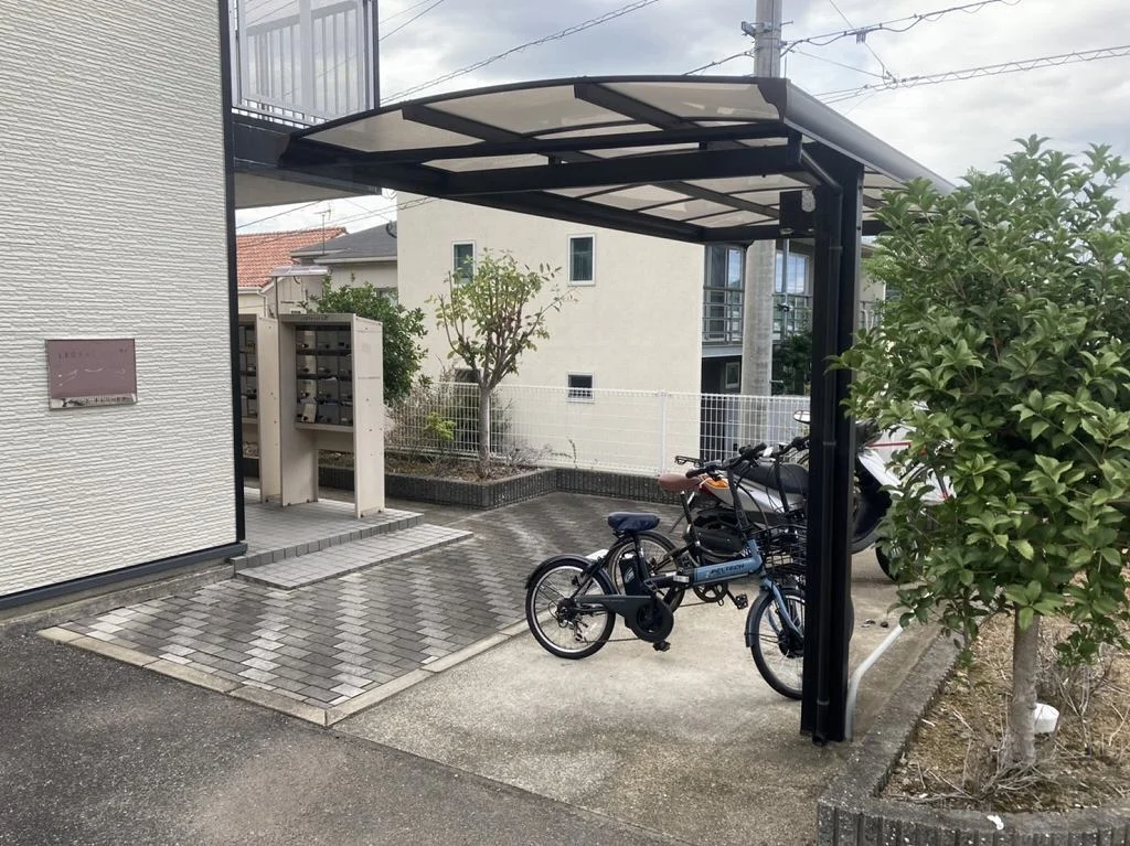 設備・仕様は号室により異なる為現況を優先致します。