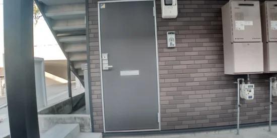 IHヒータ＆ラジエントコンロ付き