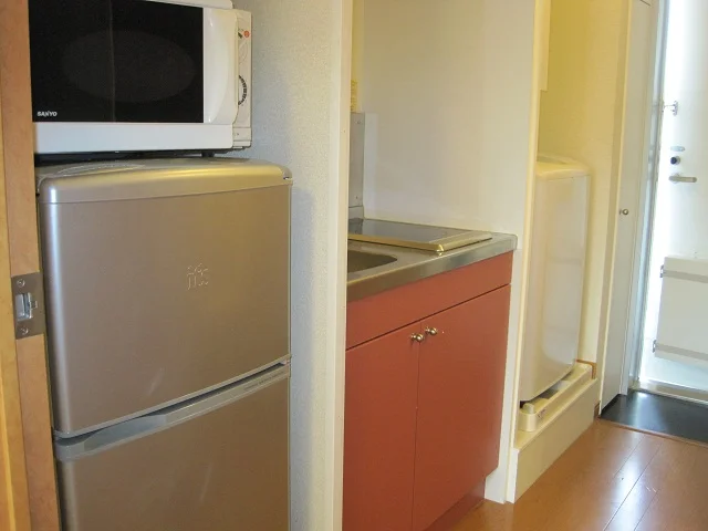 冷蔵庫・電子レンジ・キッチン