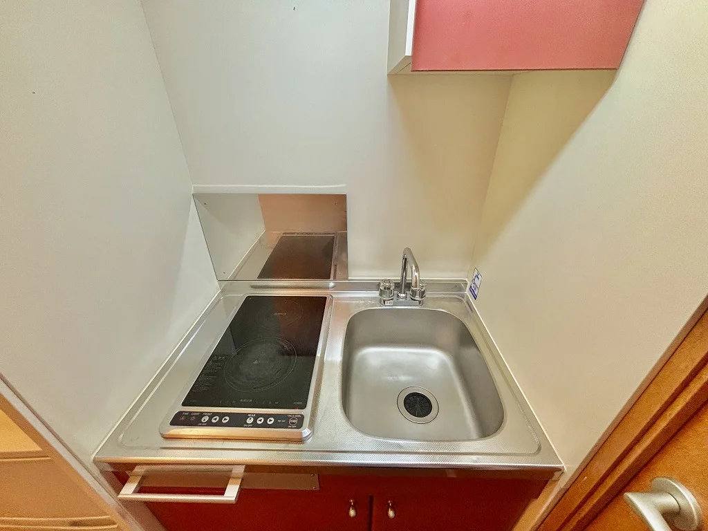 設備・仕様は号室により異なる為、現況を優先いたします。