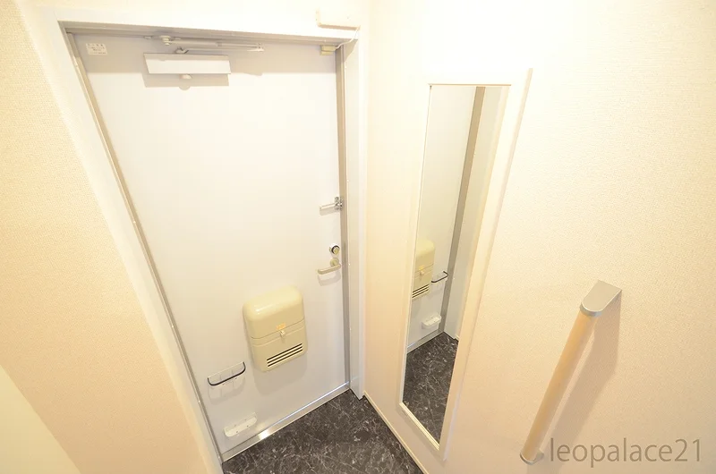 設備・仕様は号室により異なる為、現況を優先いたします。