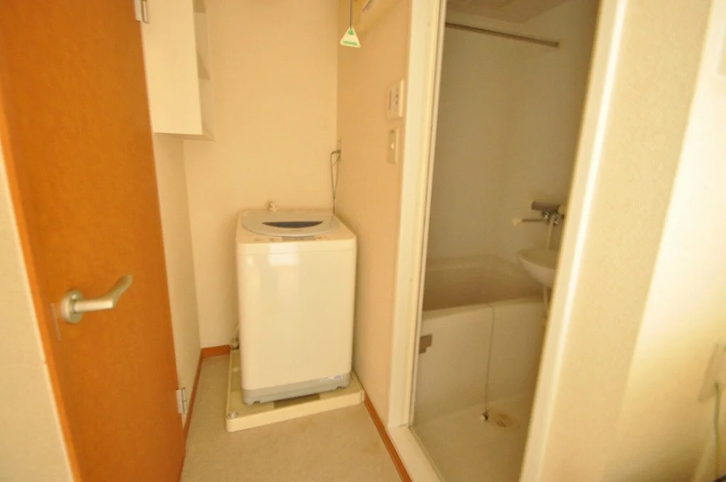 雨の日に便利な浴室乾燥機能付き♪