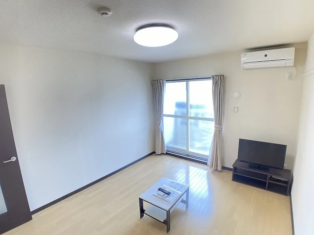 設備・仕様は号室により異なる為現況を優先致します。
