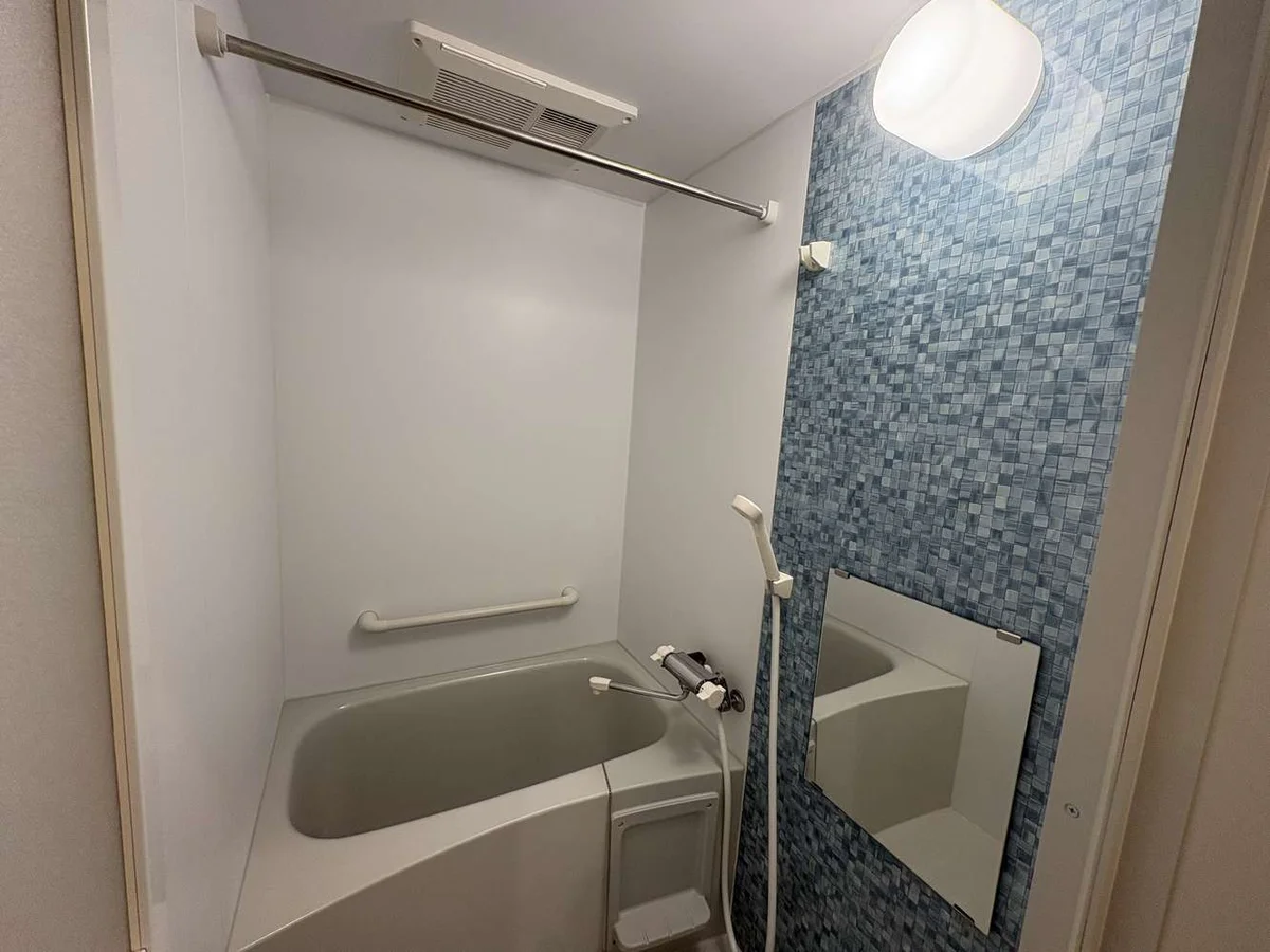 実際のお部屋と異なる場合がございます。