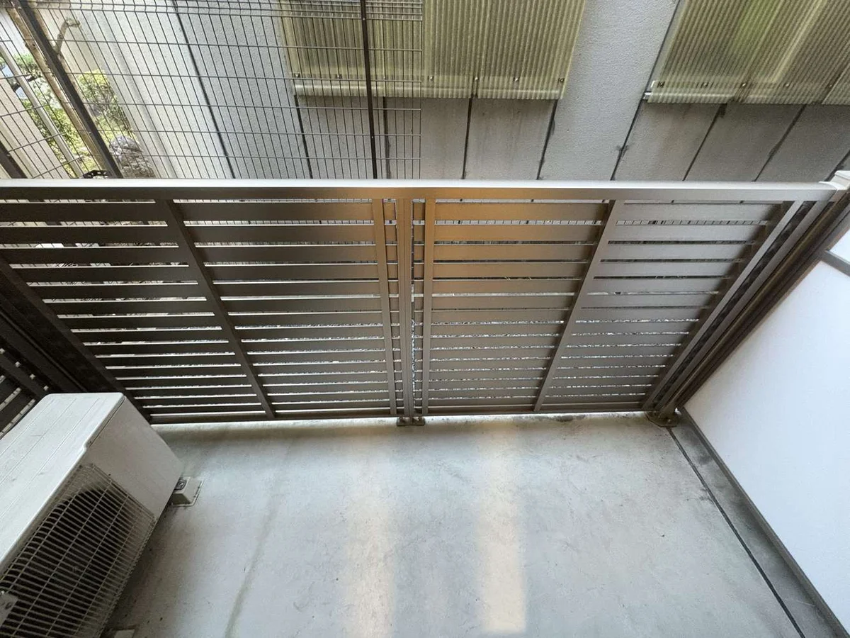 実際のお部屋と異なる場合がございます。