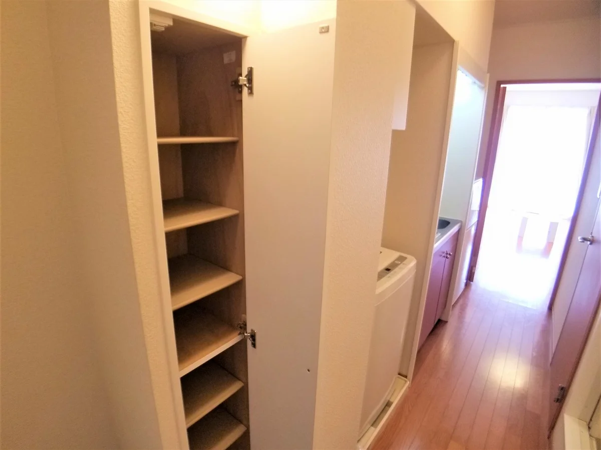 設備・使用は号室により異なる為、現況を優先致します。