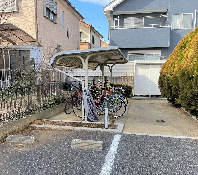 屋根付き駐輪場