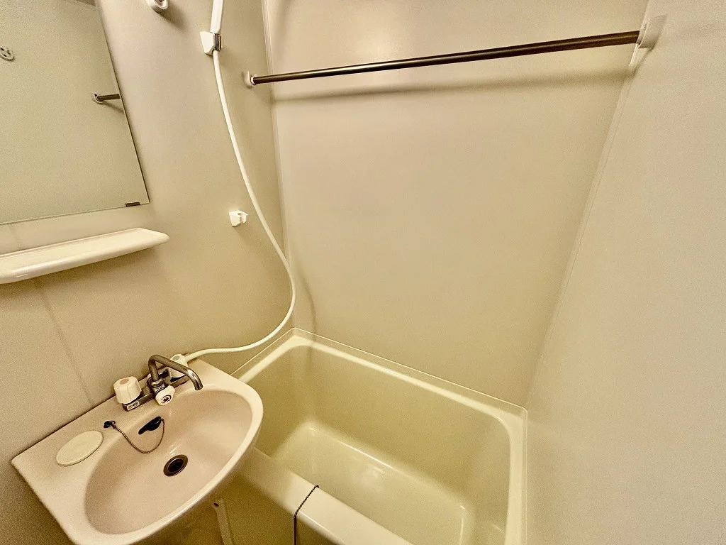 設備・仕様は号室により異なる為、現況を優先いたします。