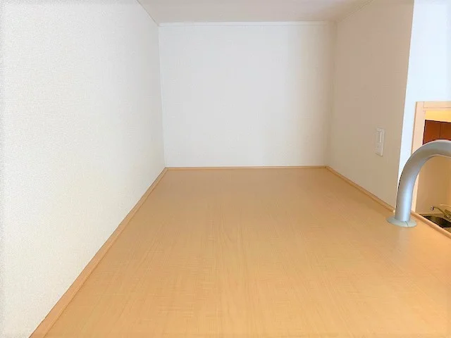 設備・使用は号室により異なる為、現況を優先致します。