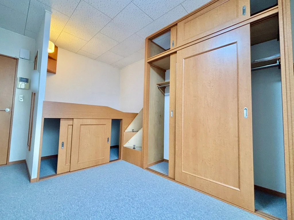 設備・仕様は号室により異なる為、現況を優先いたします。