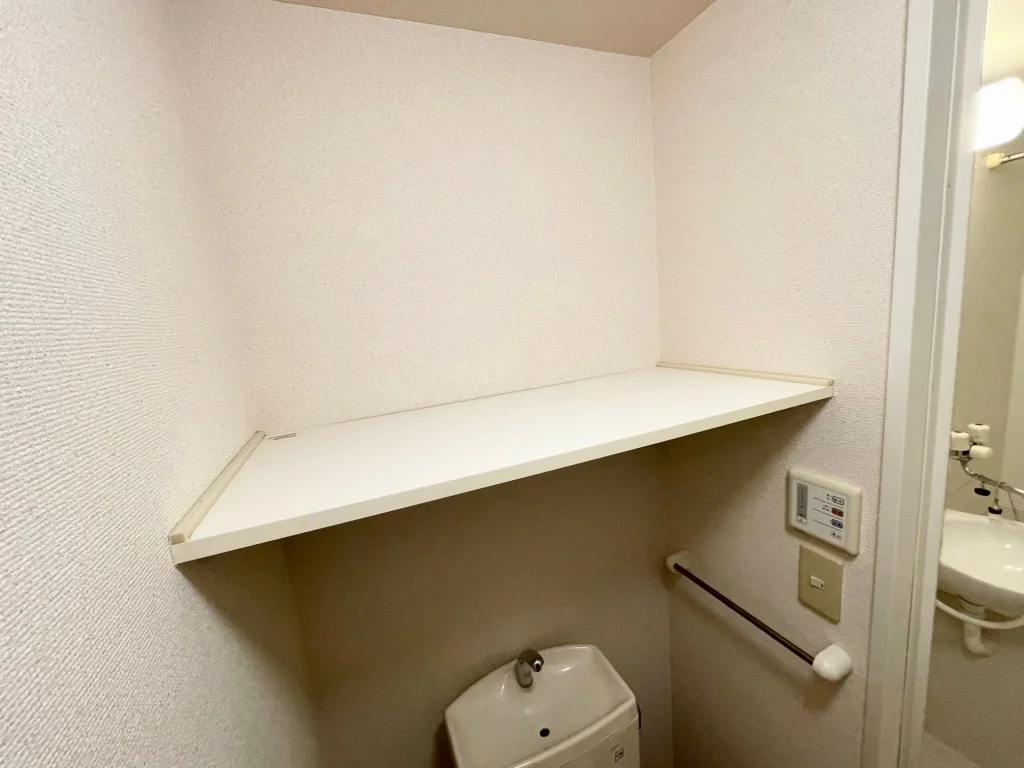 トイレ収納棚